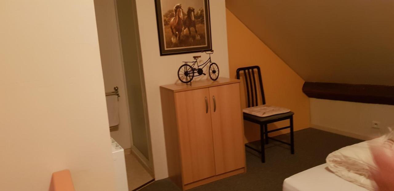 Hebergement-Luxeuil-Les-Bains Kültér fotó